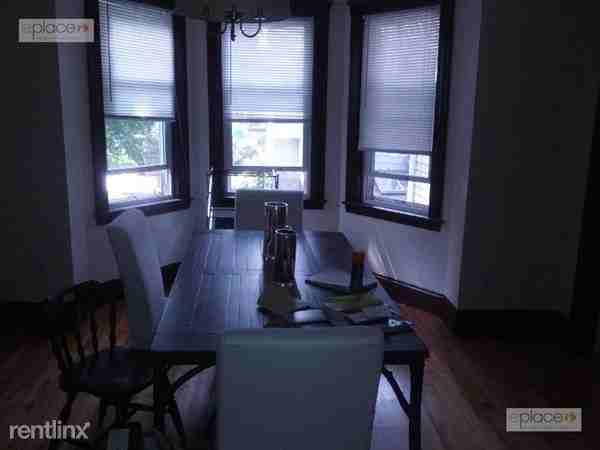 75 Argyle St - Photo 3 of 8