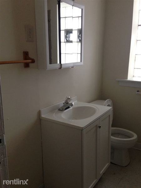 75th Yale - Photo 3 of 4