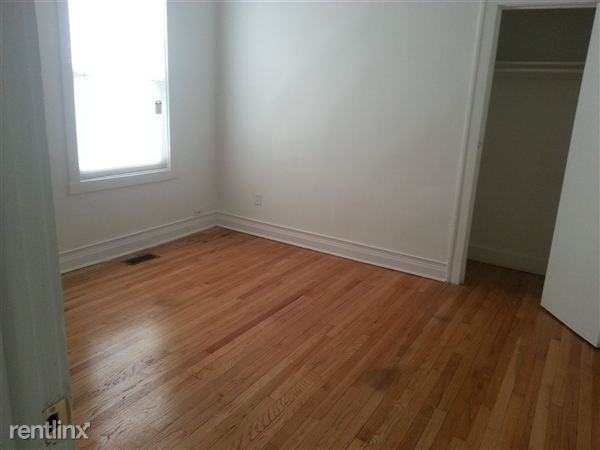 6811 S Clyde Ave - Photo 3 of 5