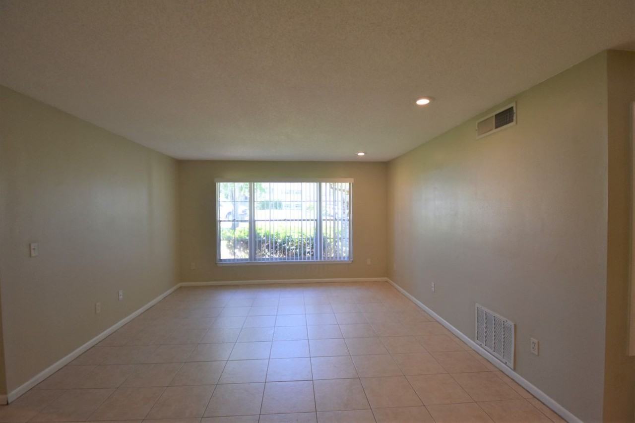 501 Little Wekiva Rd - Photo 2 of 19