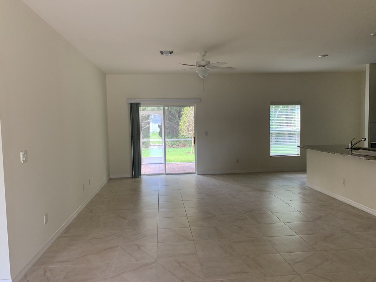 2333 Renfro Avenue - Photo 2 of 10