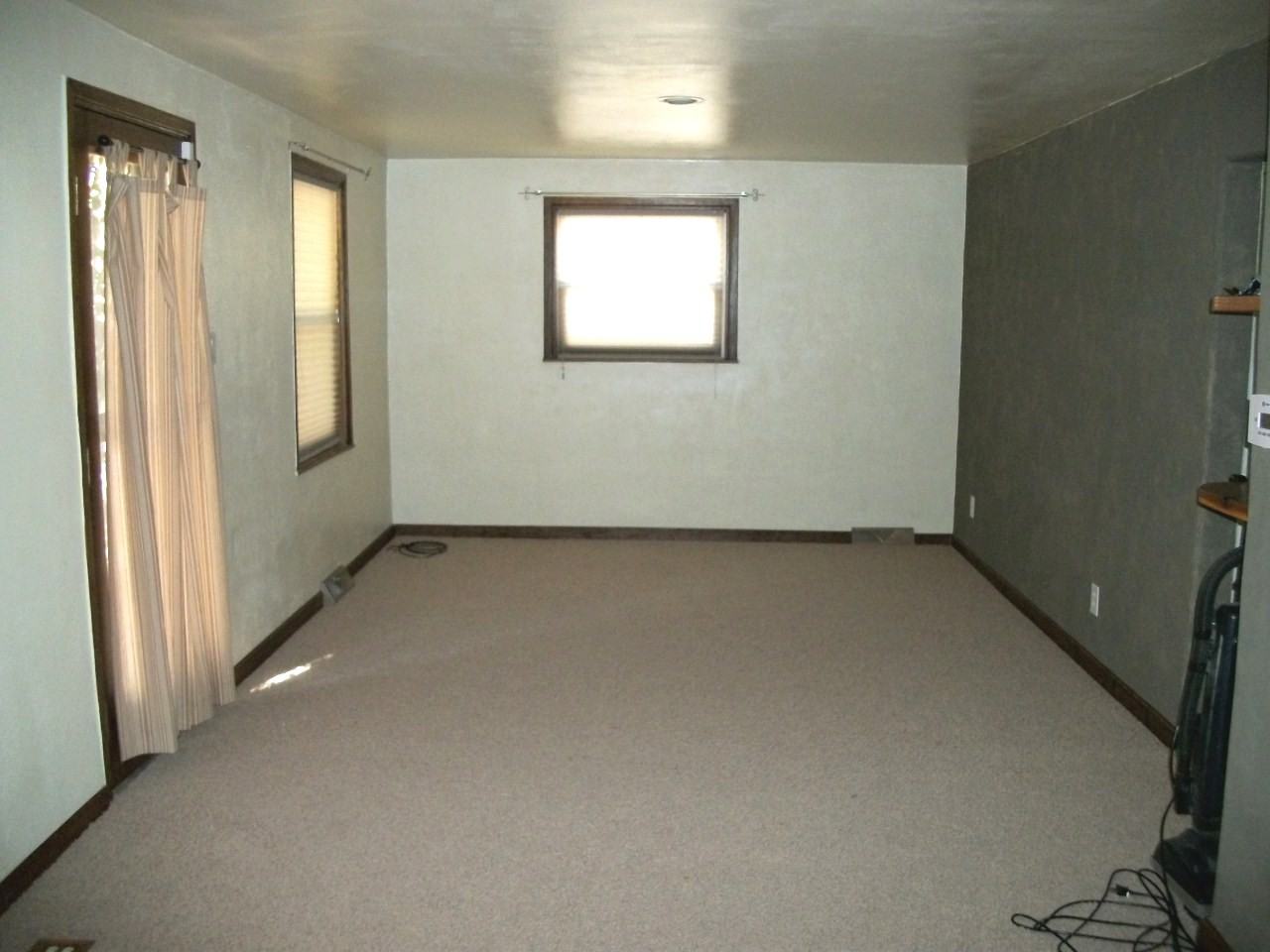 312 Dupps Ave - Photo 2 of 5