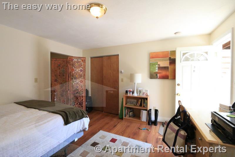 128 Pine St #3 - Photo 6 of 12