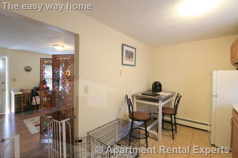 128 Pine St #3 - Photo 7 of 12