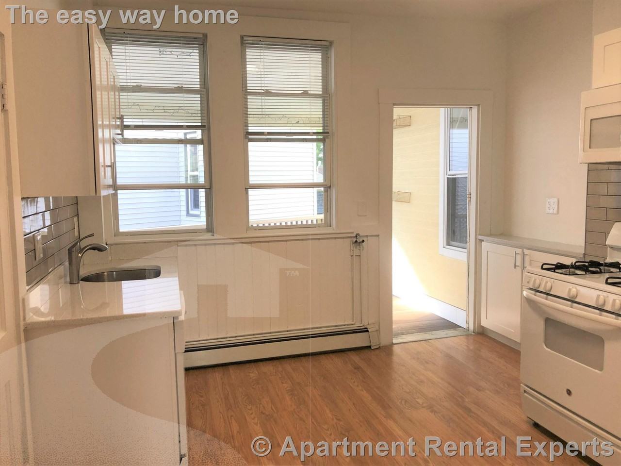 56 Portsmouth St #3 - Photo 3 of 18