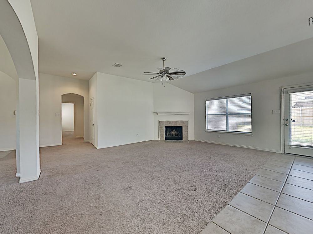 6410 Melody Hill Dr - Photo 2 of 18