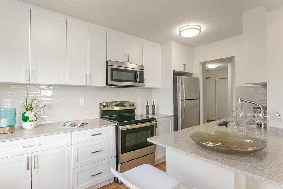 Horizon Towers - Photo 2 of 15