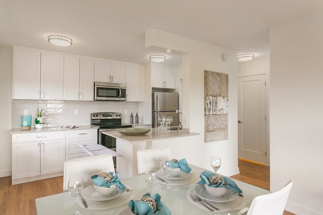 Horizon Towers - Photo 3 of 15