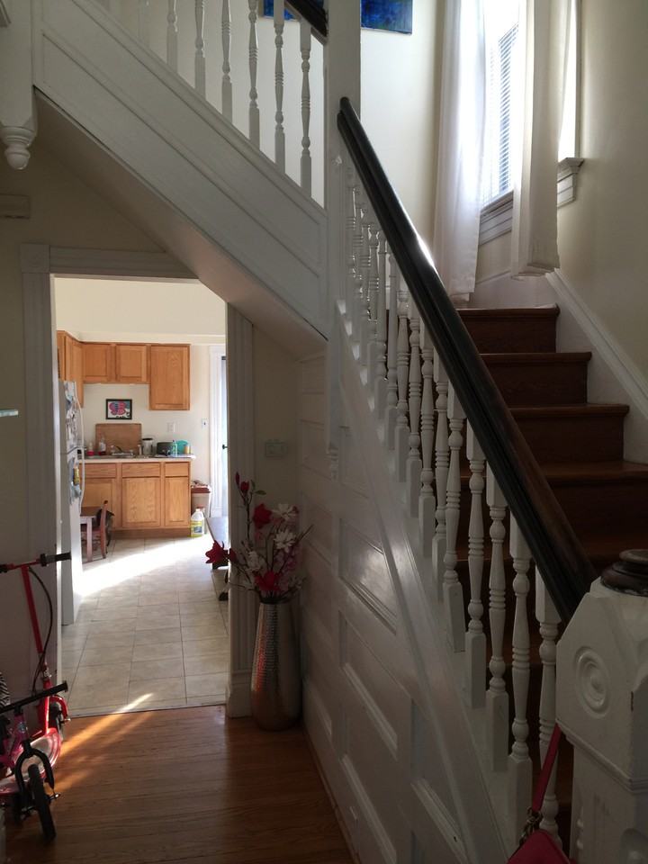 7406 Flora Avenue - Photo 6 of 17