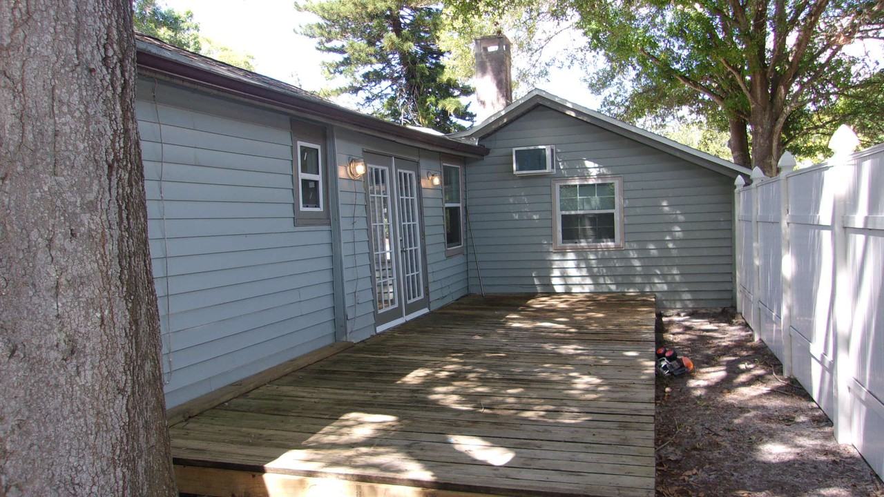 4945 21st Street North - Photo 2 of 15