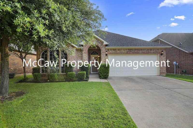 2821 Thorncreek Ln. - Photo 2 of 14