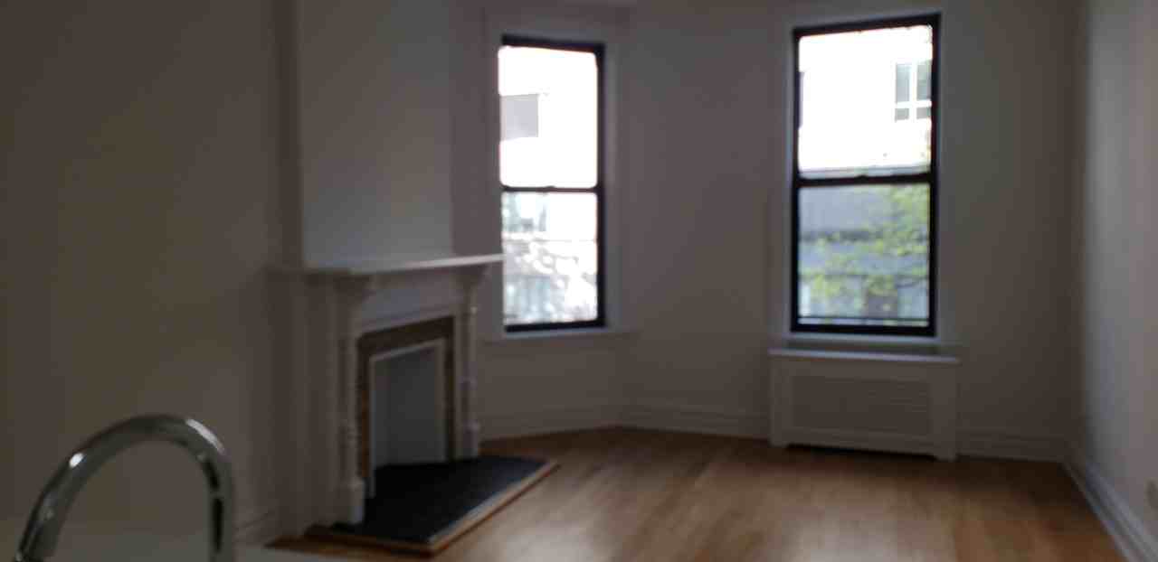 Madison Ave & E 91st St - Photo 2 of 3