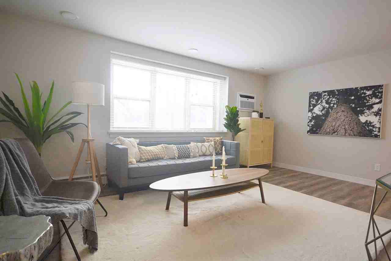 372 Palmer House - Photo 3 of 10