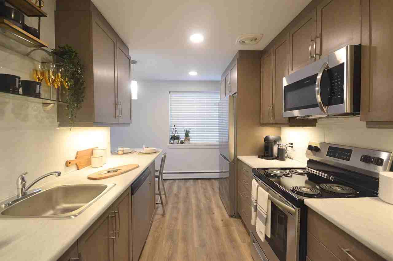 372 Palmer House - Photo 2 of 10