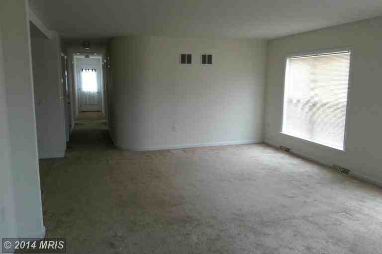 12117 Polktown Rd - Photo 2 of 16