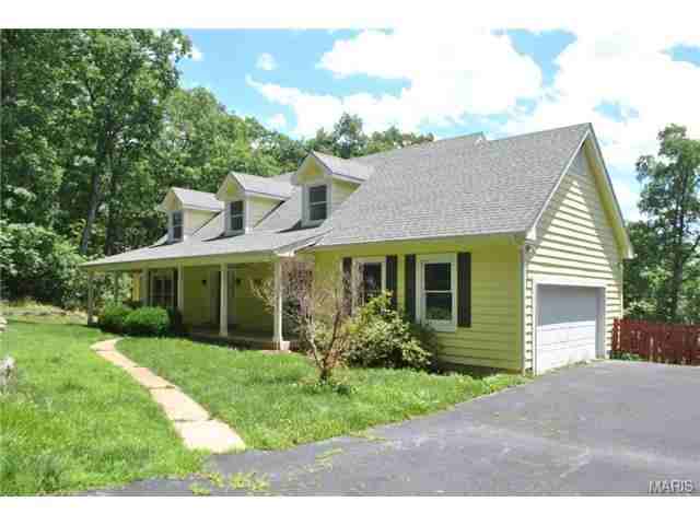 4604 Fox Crest Dr - Photo 2 of 32