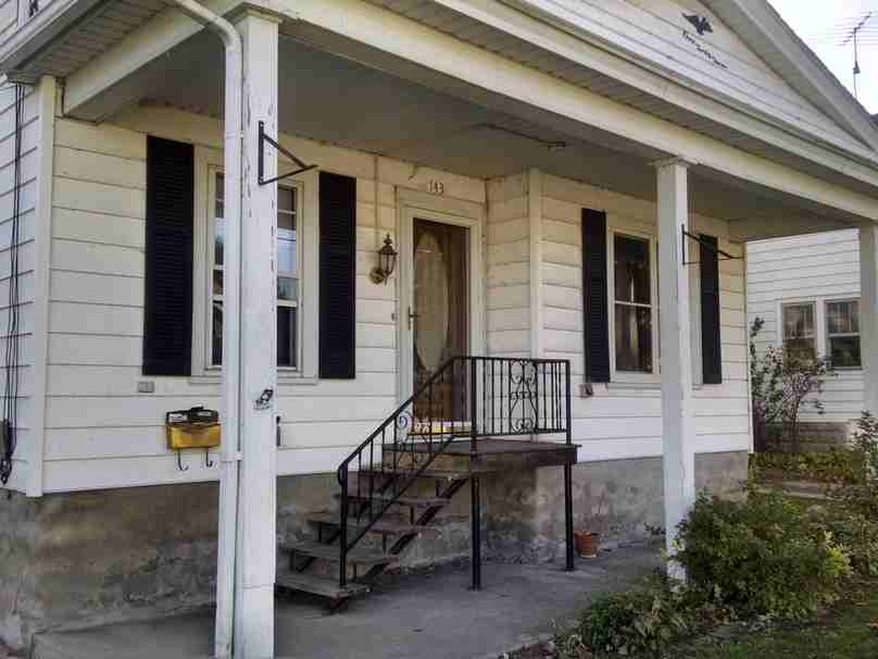 143 Brockway Ave - Photo 3 of 3