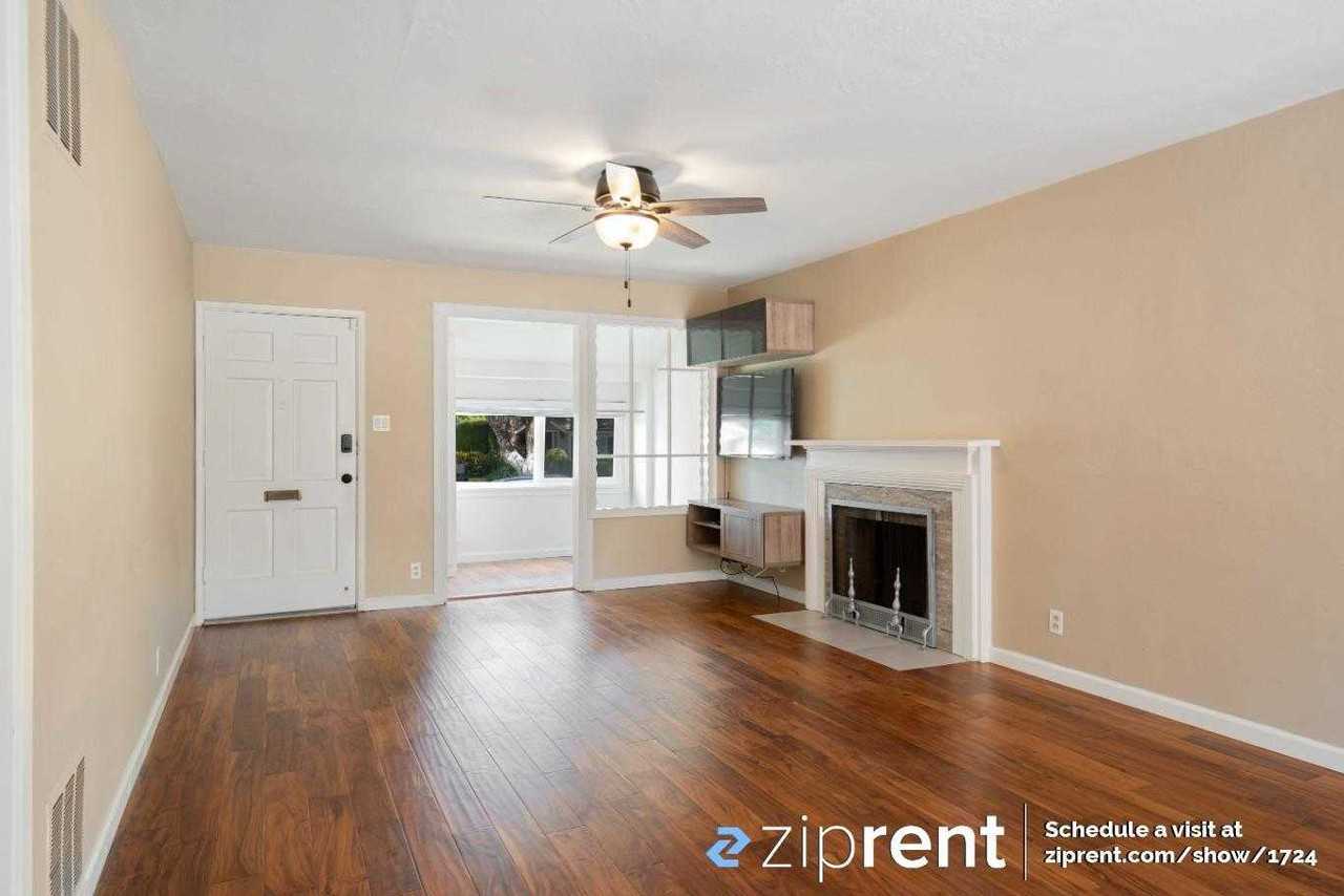 1197 Broadleaf Ln - Photo 3 of 20