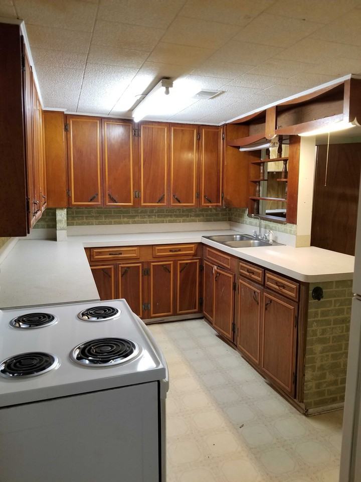 1913 Oleander Dr - Photo 2 of 23