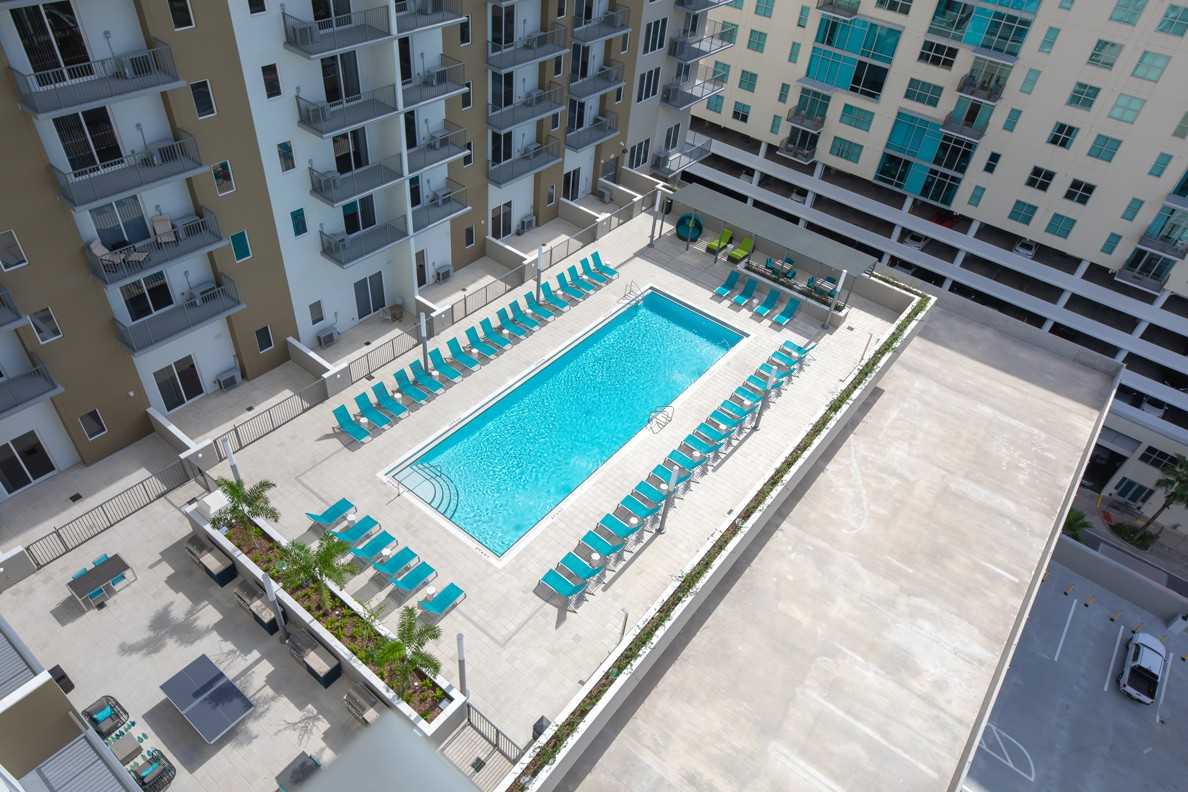 1115 E Twiggs St - Photo 3 of 26