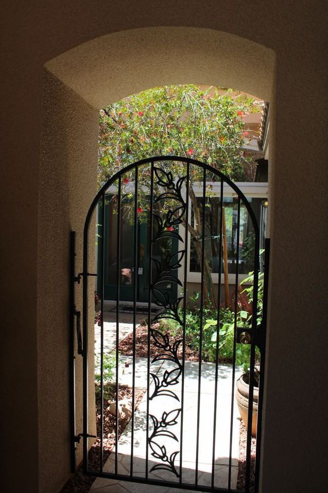 1211 Panini Dr. - Photo 3 of 40