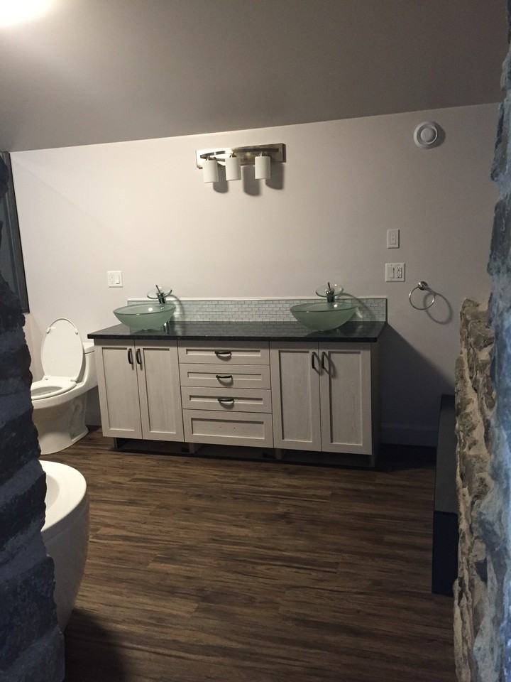 15 Albert Street #15B - Photo 2 of 12