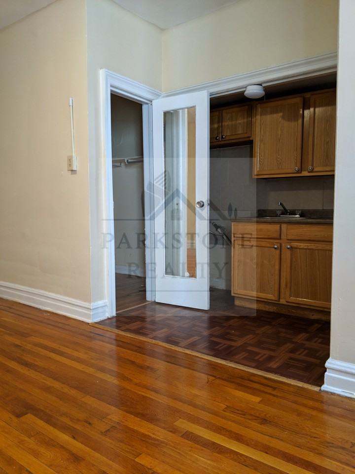 46 Anderson Street 42, Hackensack, NJ 07601 Studio Apartment for