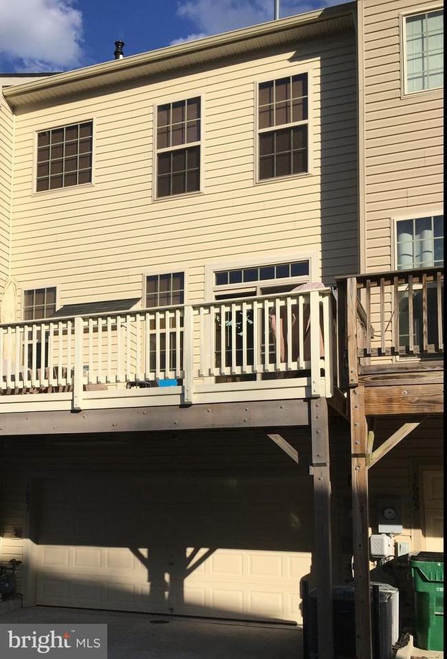 1603 Sebring Court - Photo 2 of 2