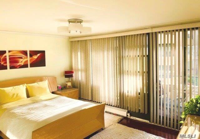 162-10 A Powells Cove Boulevard #3c - Photo 2 of 15