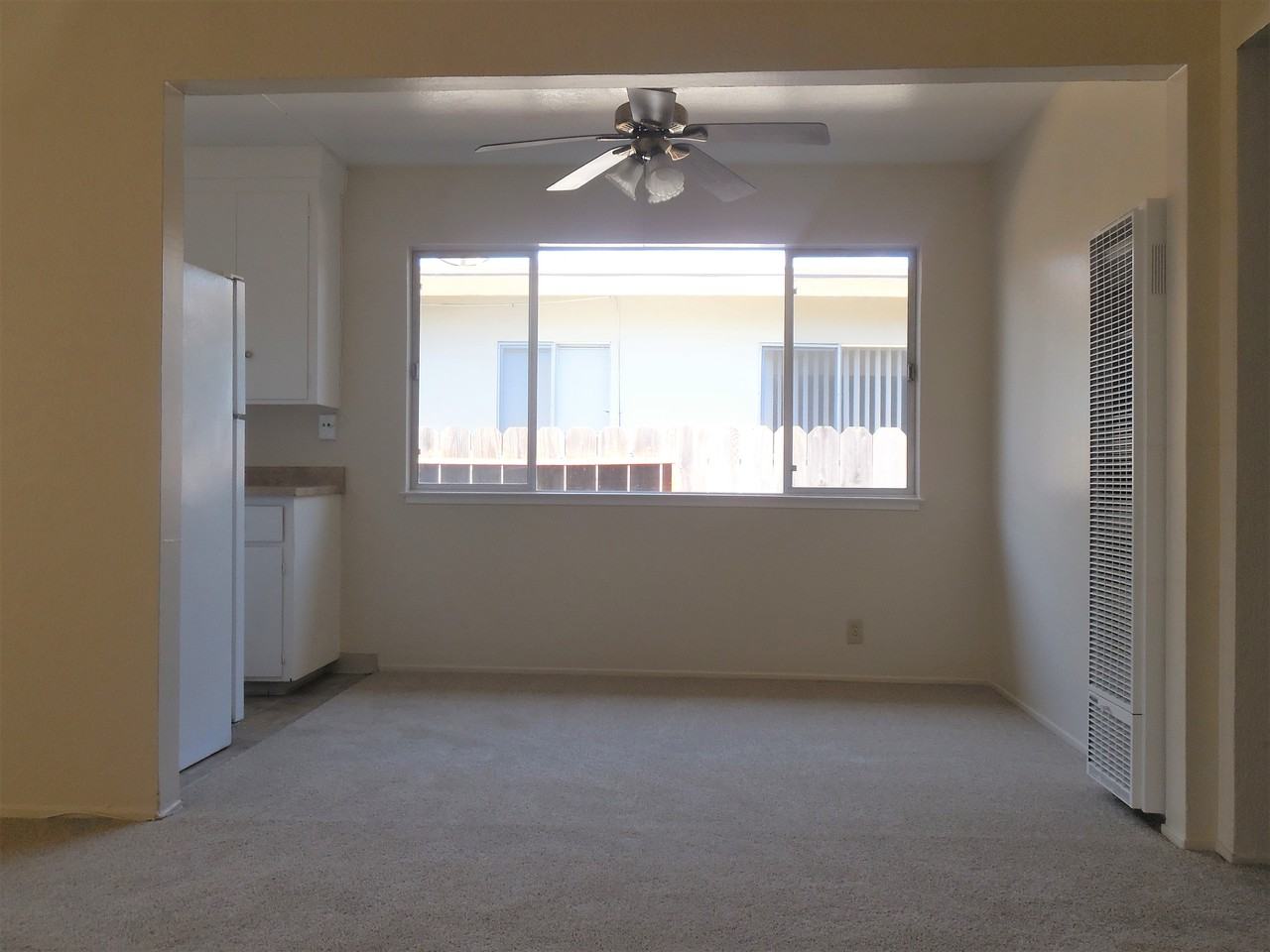 962 Rose Avenue - Photo 3 of 7