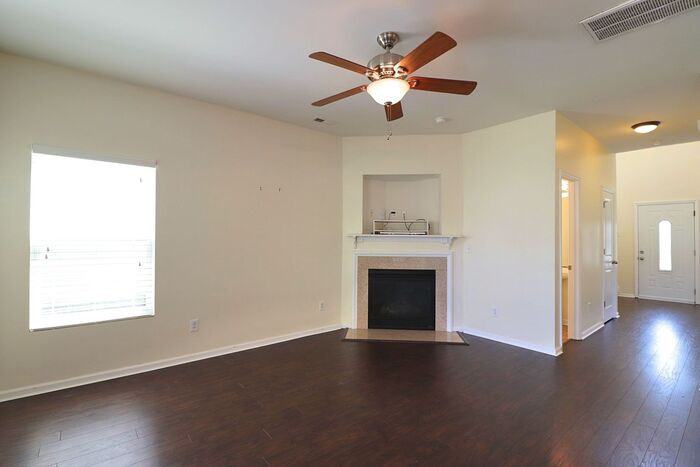 1300 Windover Run - Photo 3 of 22