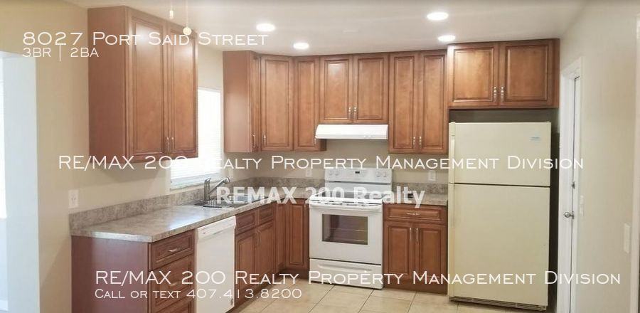 8027 Port Said Street - Photo 3 of 10