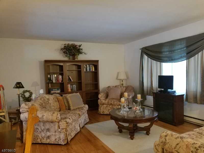 11 Overhill Road - Photo 2 of 10