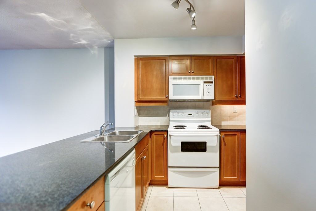 19 Barberry Place - Photo 2 of 18