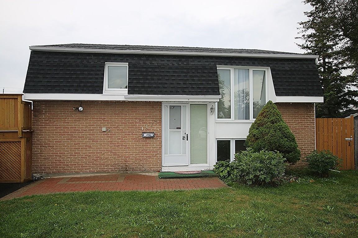 1128 Bathgate Drive Apartments in Carson Grove, Ottawa, ON K1J 8G2 Zumper