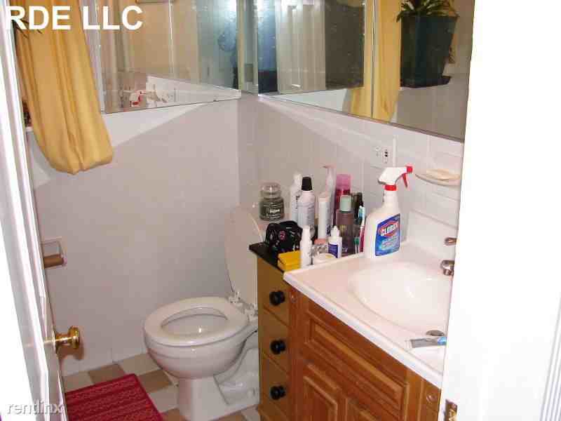 15 Green St - Photo 2 of 8