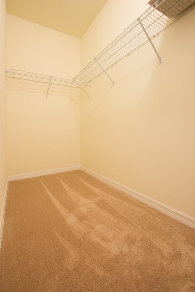 1825 Ne 7th Pl - Photo 6 of 10