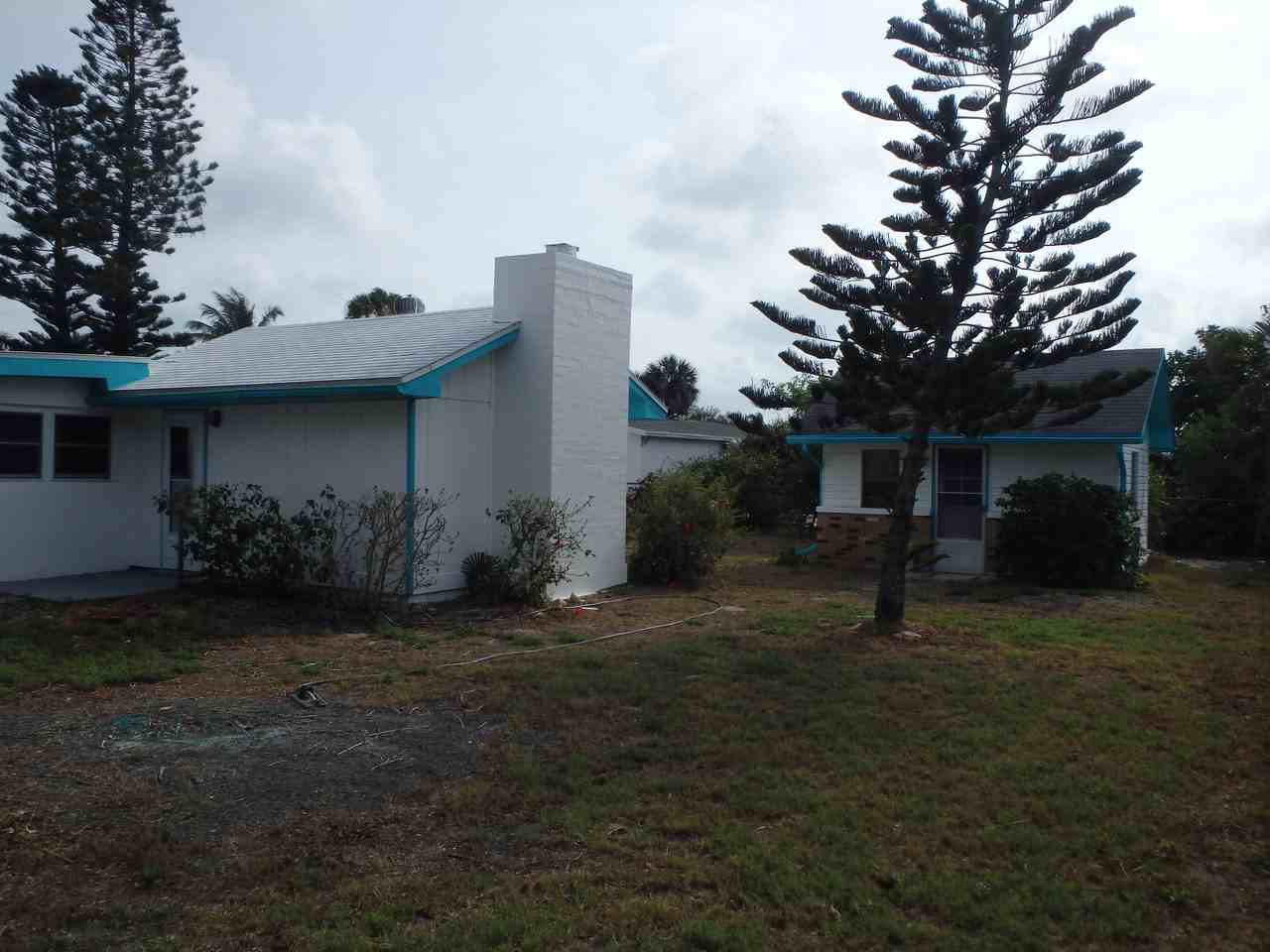 364 Berkeley St - Photo 3 of 12