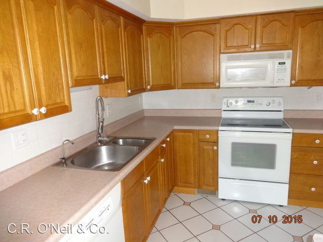 336 Meadowside Court - Photo 3 of 6