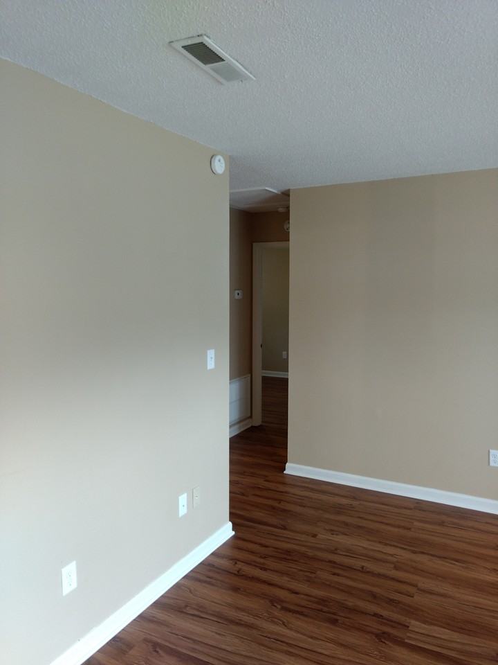 5004 N Moore Ln - Photo 3 of 18