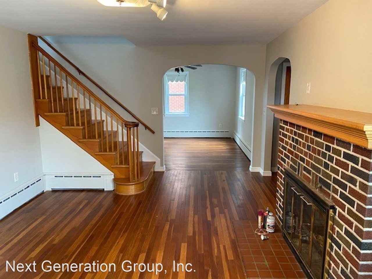 124 Elm Street - Photo 2 of 9