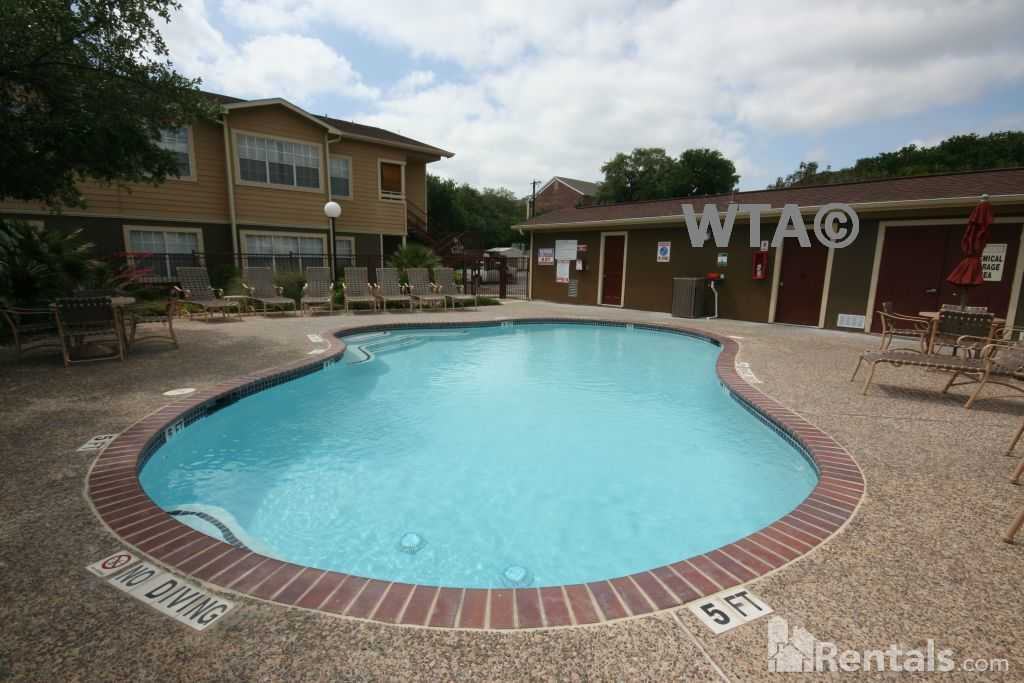 11910 Orsinger Ln, San Antonio, TX 78230 3 Bedroom