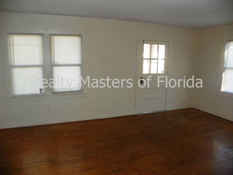 305 Homeland Ave. - Photo 3 of 17