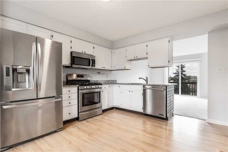 521 Ten Point Ln - Photo 3 of 20