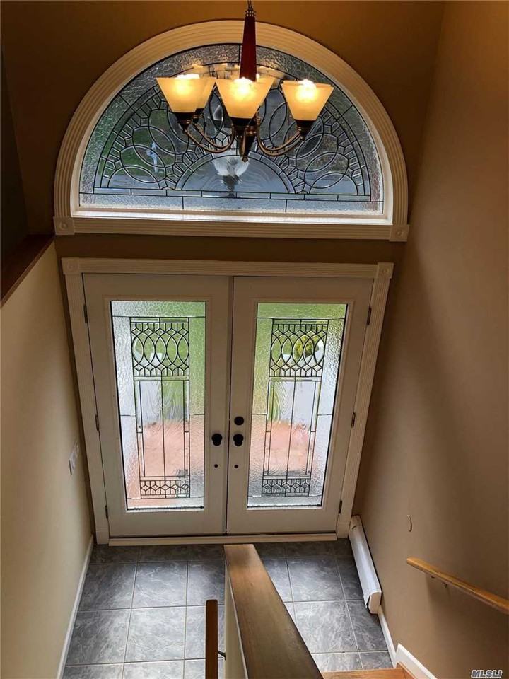 83 Beech Street - Photo 2 of 14