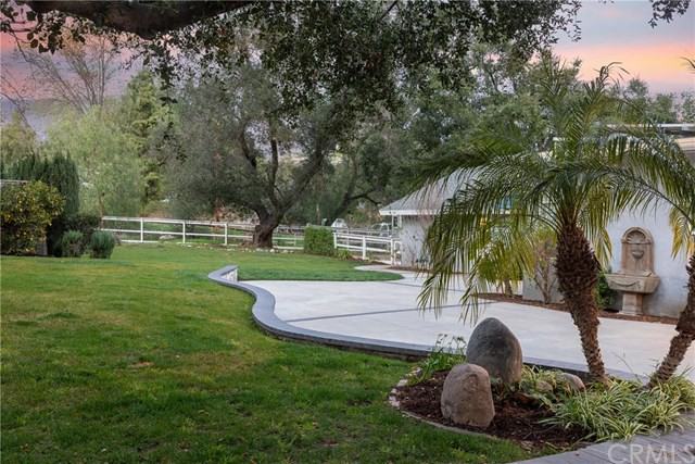 20371 Trabuco Oaks Drive - Photo 3 of 9