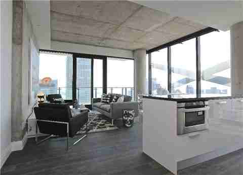 224 King Street West #4104