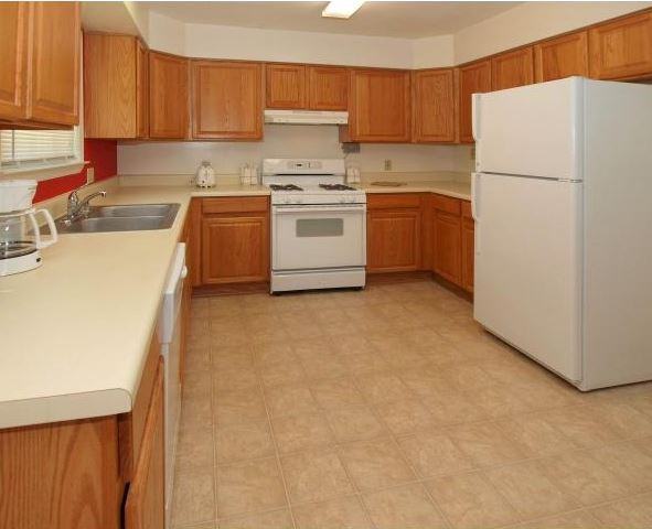 Dogue Creek Village - Photo 3 of 8