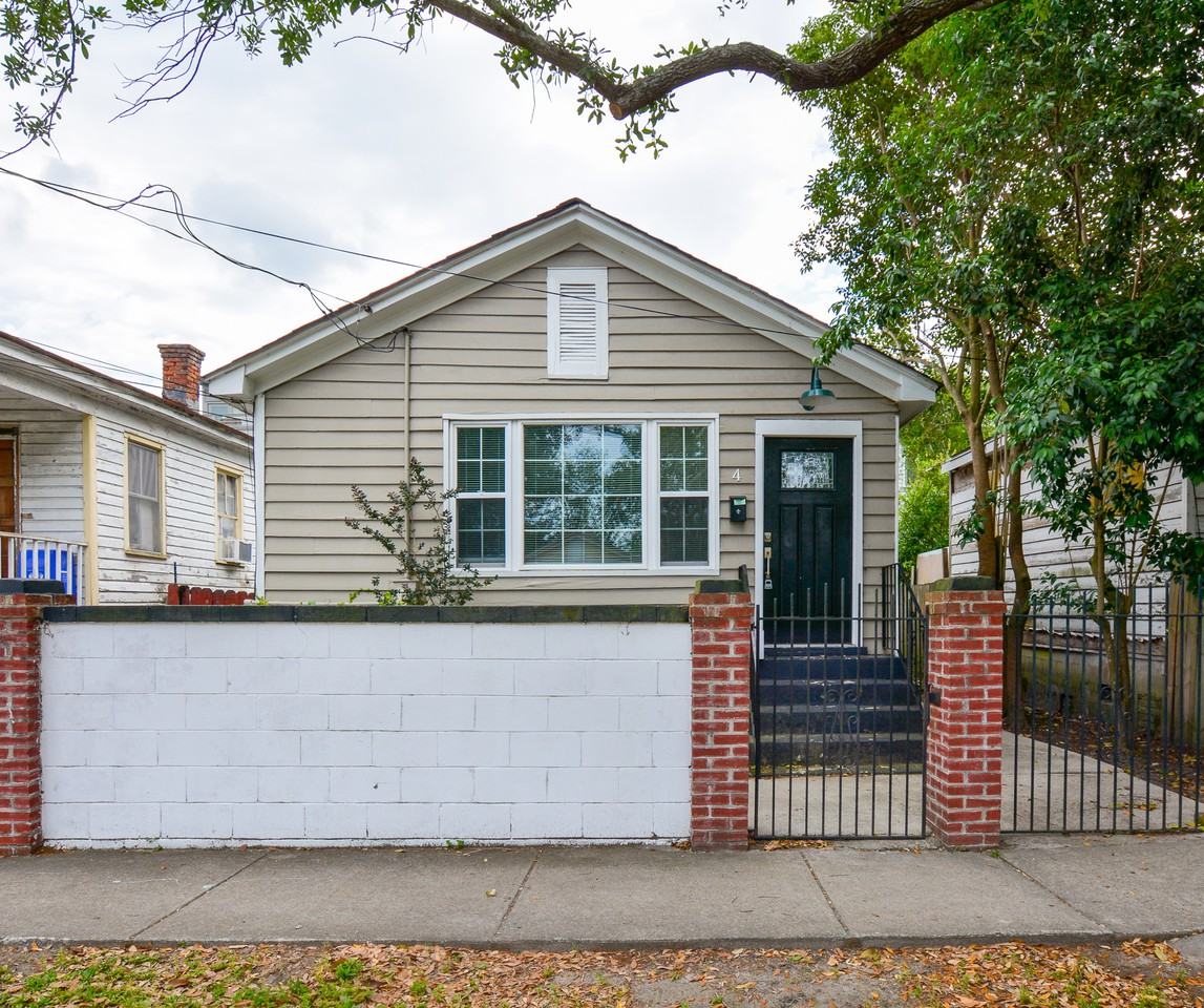 4 South Enston Avenue - Photo 2 of 19