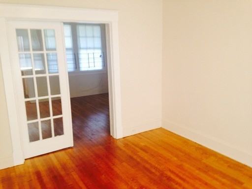 1612 Monteiro St - Photo 2 of 6